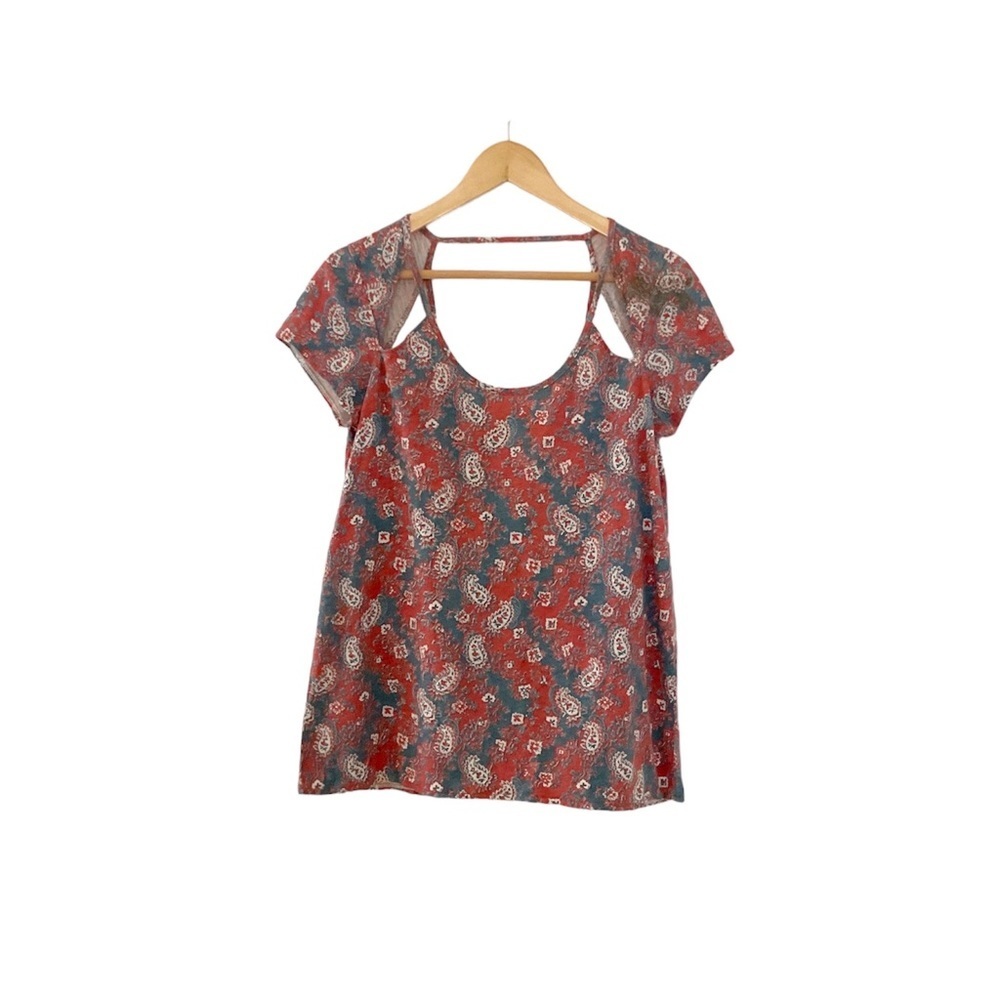 Chaser Bandana Print Cut Out V Back Top Size‎ Medium New